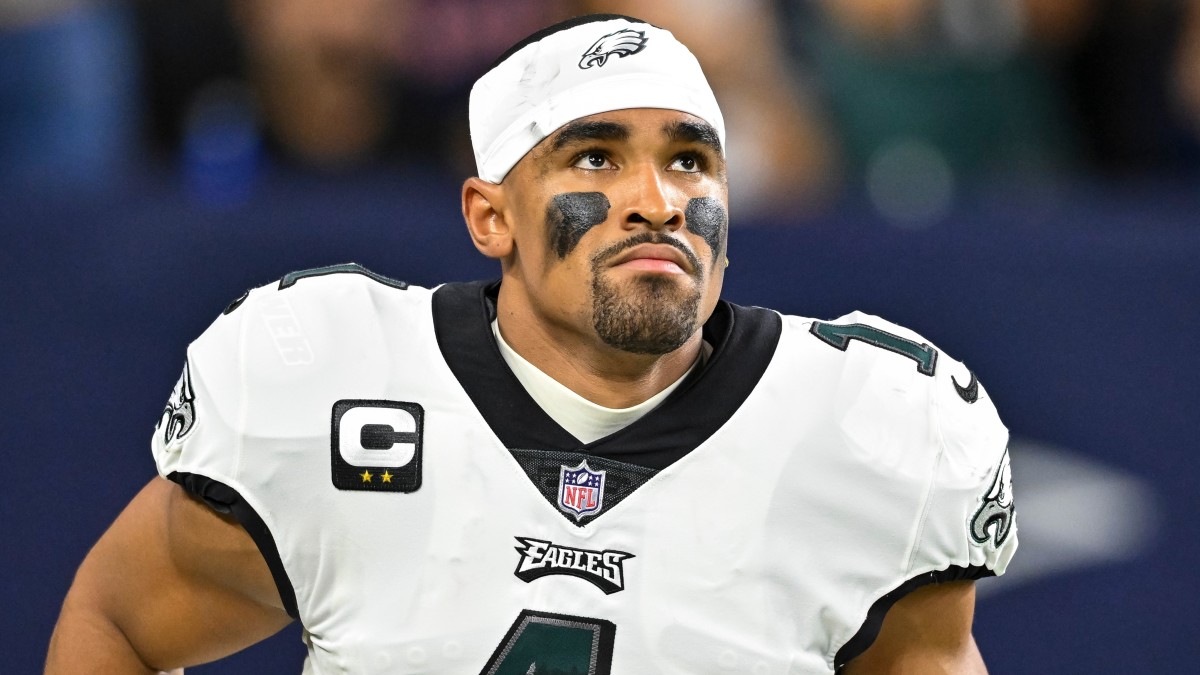The Eagles are back to defend their NFC East title.